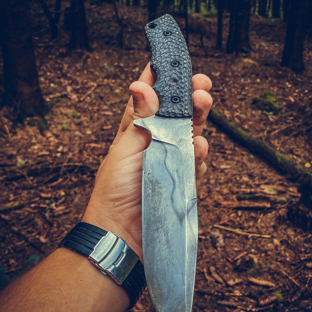 folding-survival-knife